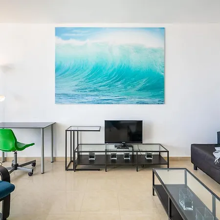 Colins Sea Views Apartament